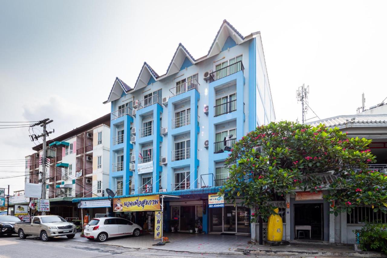 Si Fah At Bangsaen Hotel Ban Rong Khoei Exterior foto